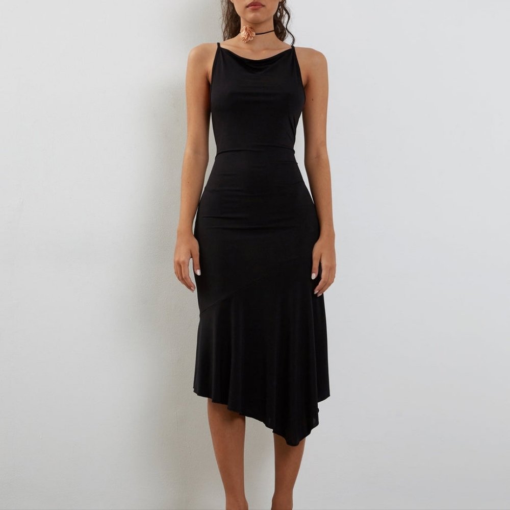 NWT Adina Asymmetric Hem Midi Dress In Slinky Black